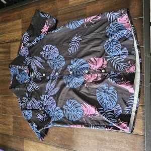 Tropical Leaf Print Button Down Shirt